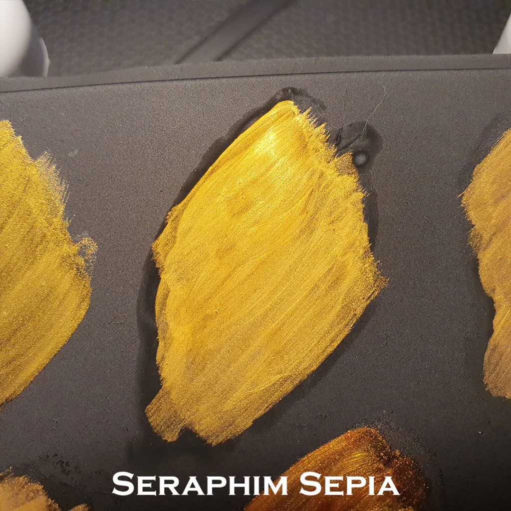 Peinture Solid Gold avec encre Seraphim Sepia